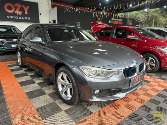 BMW 320i 2.0 16V TURBO GASOLINA 4P AUTOMÁTICO BMW 320i 2.0 16V TURBO GASOLINA 4P AUTOMÁTICO